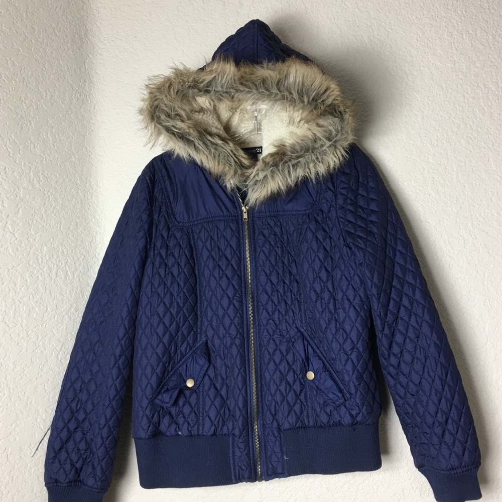 Forever 21 Faux fur blue zip up jacket Size Large
